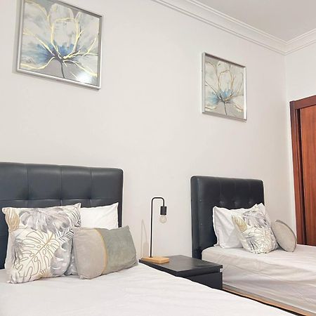 Cosy & Convenient 2-Bed Apartment In Playa Tangier Exterior photo